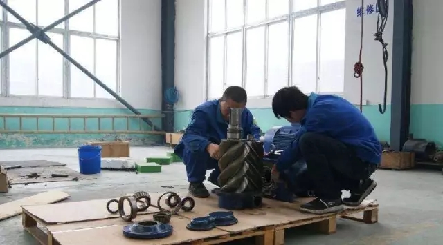 維修人員